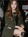 少女时代Tiffany郑柔美外套搭配 清新亮眼服装秒变韩星