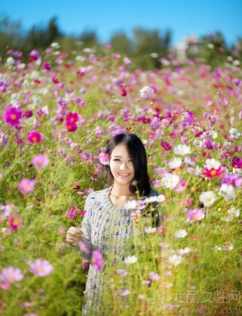 春季清纯美女写真，春暖花开小清新大片。