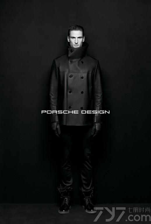 Porsche Design 发布2013秋冬时尚男装广告大片。Porsche Design是高档男士配件行业中的顶尖奢侈品牌之一。2013秋冬新款依旧展示了建筑设计线条，单品主要以黑色系为主，打造简约时尚风格。Porsche Design Studio的产品特点是具有清晰的外观、精细的选材以及结合了传统和现代工艺技术的制造。